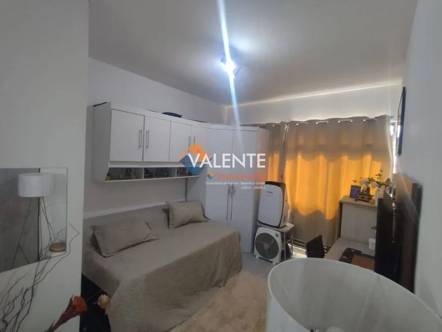 Foto 1 de Kitnet com 1 Quarto à venda, 28m² em Itararé, São Vicente