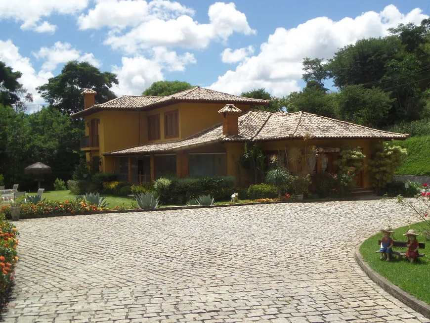 Foto 1 de Casa de Condomínio com 4 Quartos à venda, 1000m² em Itaipava, Petrópolis