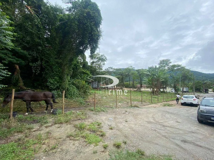 Foto 1 de Lote/Terreno à venda, 551m² em Engenho do Mato, Niterói