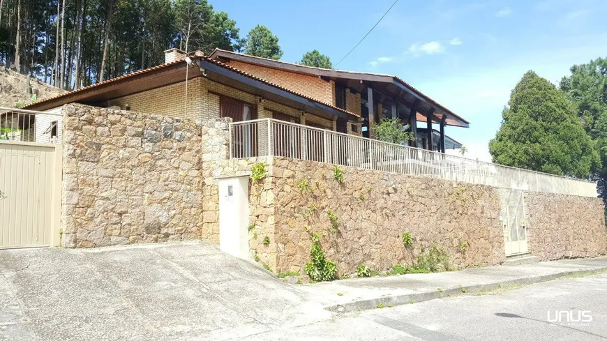 Foto 1 de Casa com 4 Quartos à venda, 450m² em Joao Paulo, Florianópolis