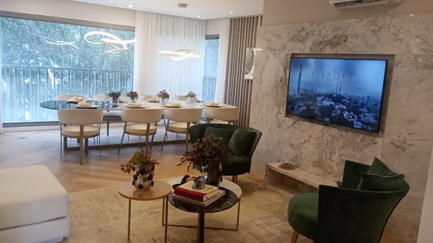 Foto 1 de Apartamento com 4 Quartos à venda, 160m² em Perdizes, São Paulo