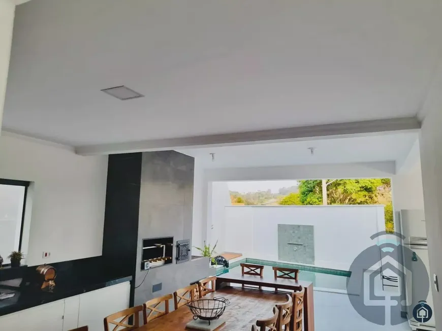 Foto 1 de Casa com 4 Quartos à venda, 400m² em Jardim Mosteiro, São Roque