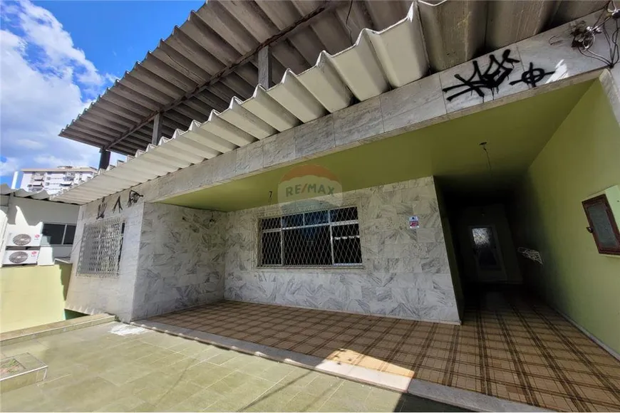 Foto 1 de Casa com 4 Quartos à venda, 286m² em Pechincha, Rio de Janeiro