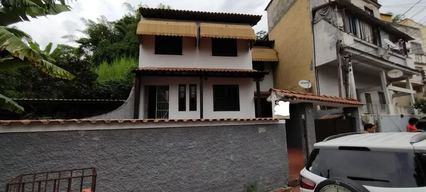 Foto 1 de Casa de Condomínio com 3 Quartos à venda, 125m² em Zé Garoto, São Gonçalo