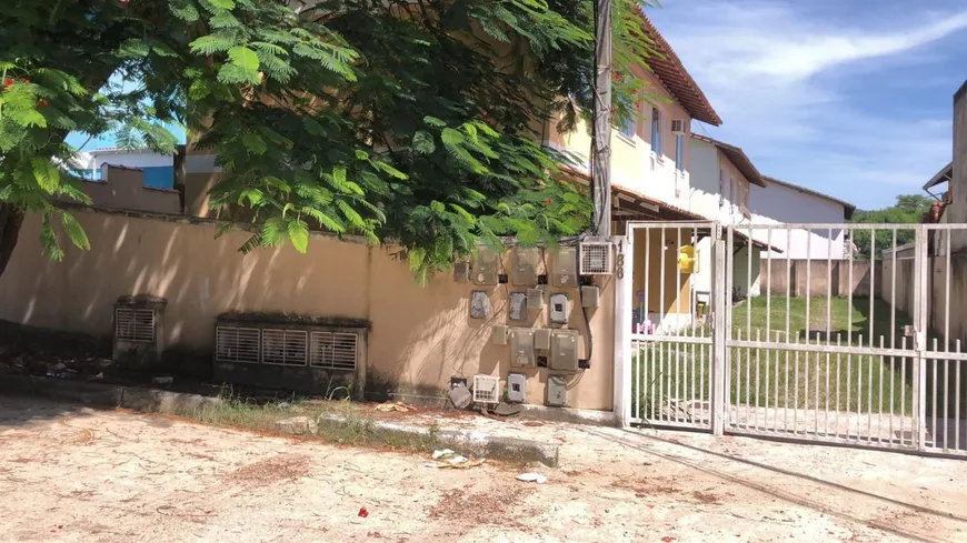 Foto 1 de Casa de Condomínio com 3 Quartos para alugar, 60m² em Maria Paula, São Gonçalo