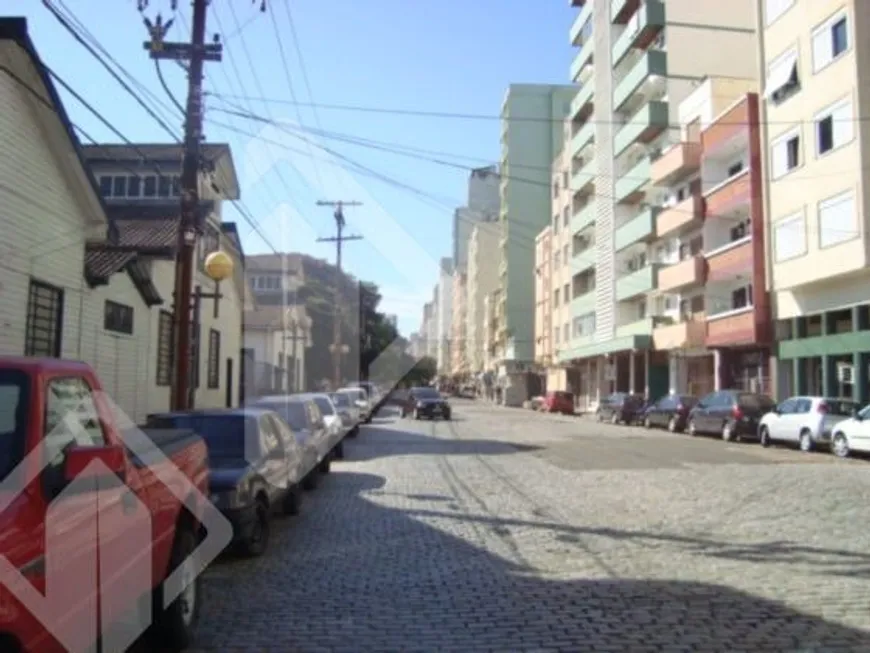 Foto 1 de Kitnet com 1 Quarto à venda, 39m² em Centro Histórico, Porto Alegre