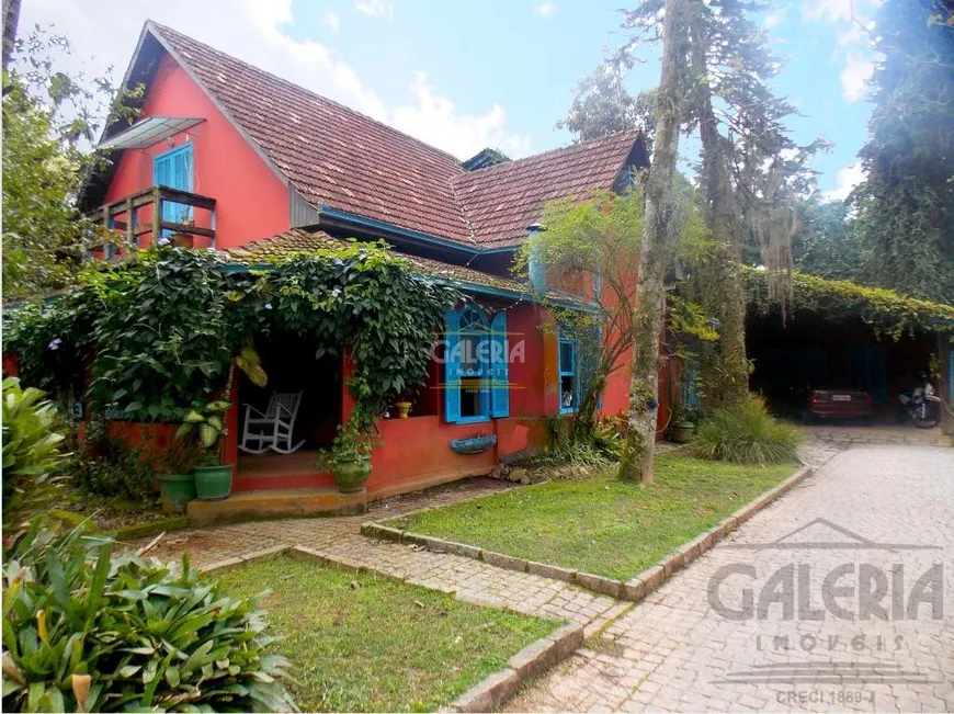 Foto 1 de Casa com 4 Quartos à venda, 380m² em Centro, Joinville