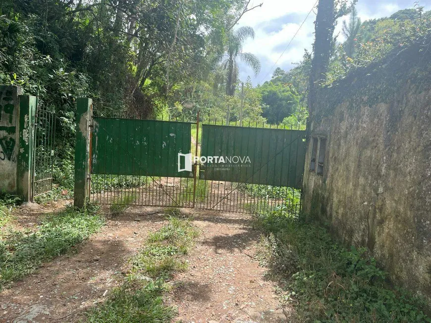 Foto 1 de à venda, 18000m² em Jardim Santa Clara, Embu das Artes