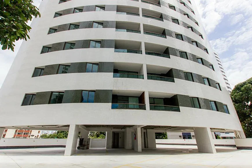 Foto 1 de Apartamento com 3 Quartos à venda, 89m² em Rosarinho, Recife