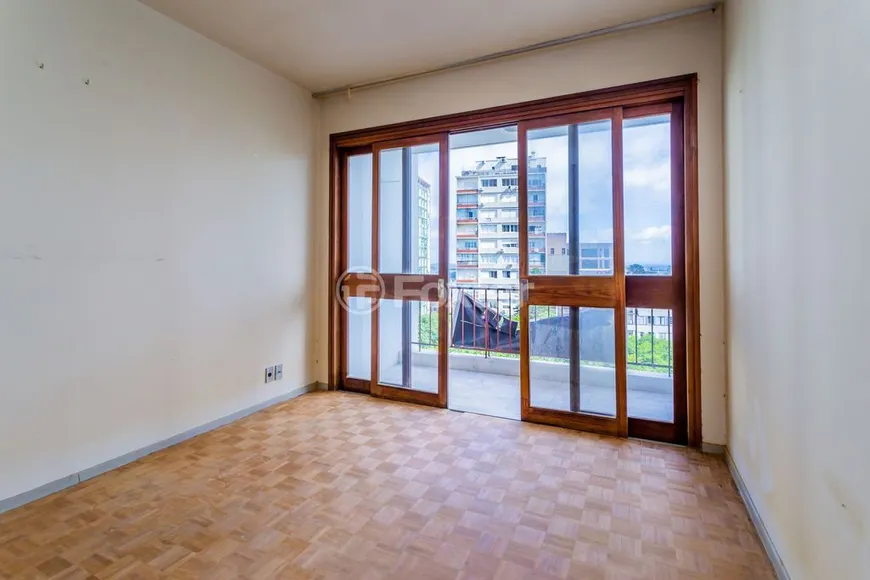 Foto 1 de Apartamento com 3 Quartos à venda, 245m² em Independência, Porto Alegre