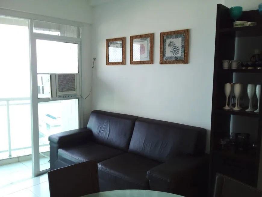 Foto 1 de Apartamento com 2 Quartos para alugar, 50m² em Conceição de Jacareí, Mangaratiba