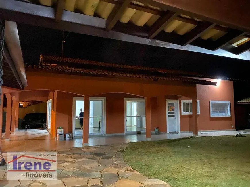 Foto 1 de Casa com 3 Quartos à venda, 300m² em Vila Suarao, Itanhaém