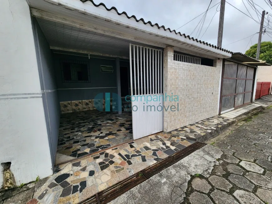 Foto 1 de Casa de Condomínio com 3 Quartos à venda, 75m² em Boqueirão, Curitiba