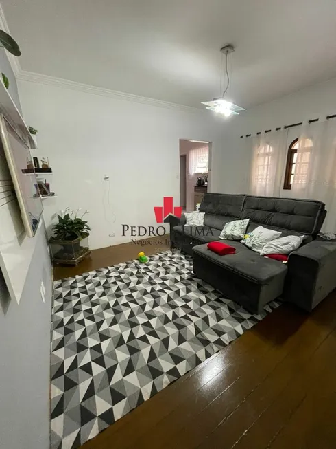 Foto 1 de Casa com 3 Quartos à venda, 187m² em Vila Libanesa, São Paulo