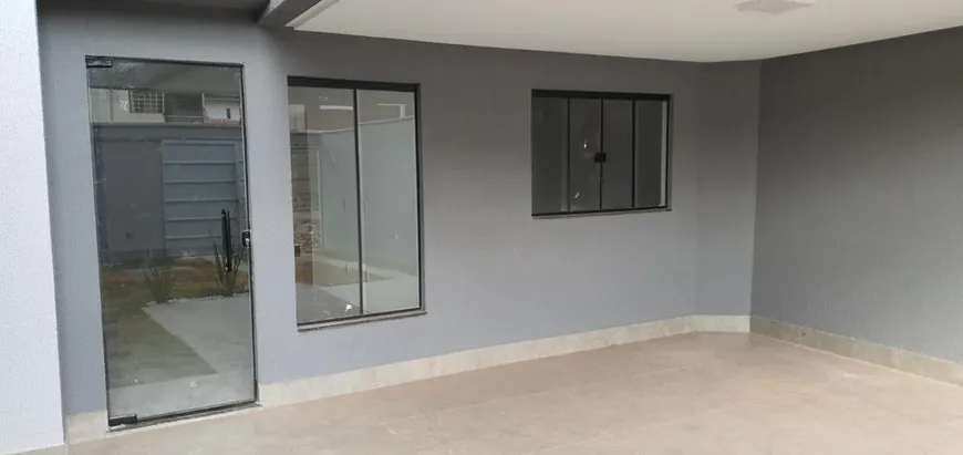 Foto 1 de Casa com 3 Quartos à venda, 102m² em Goiania 2, Goiânia