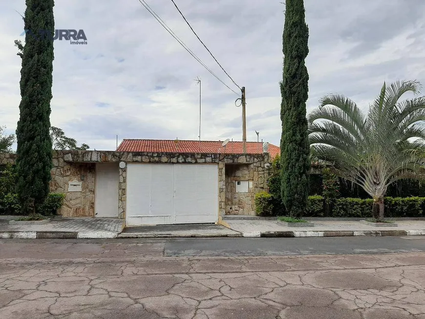 Foto 1 de Casa com 3 Quartos à venda, 373m² em Vila Santista, Atibaia