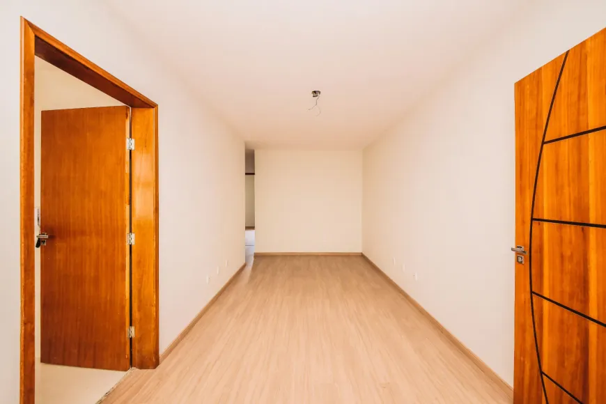 Foto 1 de Apartamento com 2 Quartos à venda, 60m² em Vale do Ipê, Juiz de Fora