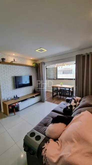 Foto 1 de Sobrado com 2 Quartos à venda, 130m² em Campestre, Santo André