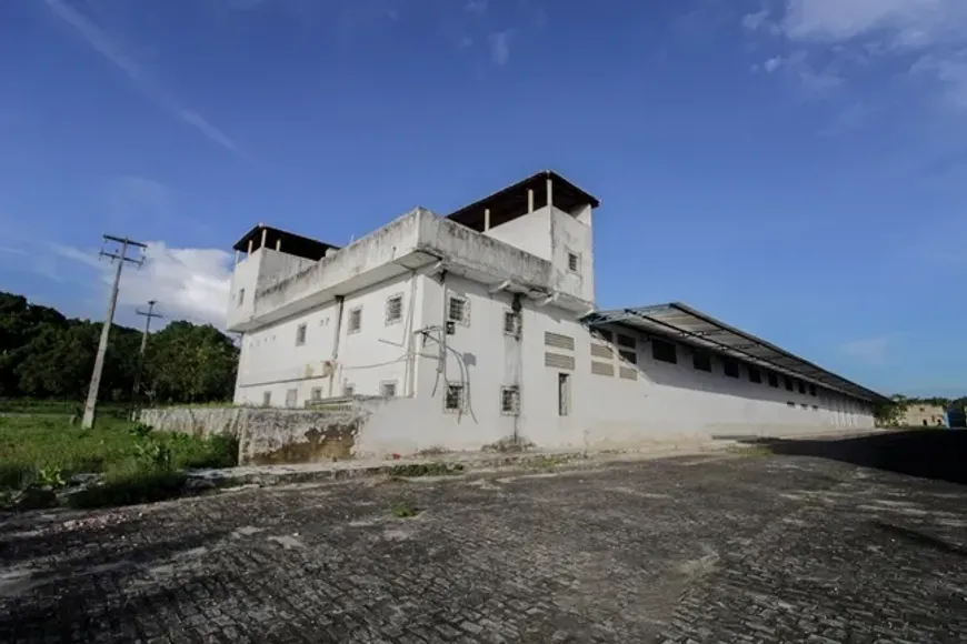 Foto 1 de Galpão/Depósito/Armazém para alugar, 2363m² em Caponga da Bernarda, Aquiraz