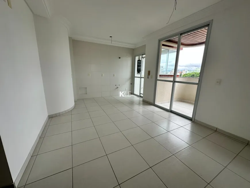 Foto 1 de Apartamento com 2 Quartos à venda, 64m² em Capoeiras, Florianópolis