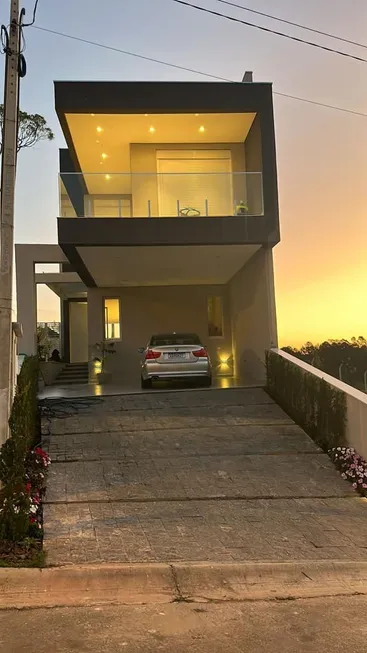 Foto 1 de Casa de Condomínio com 3 Quartos à venda, 227m² em das Pedras, Cotia