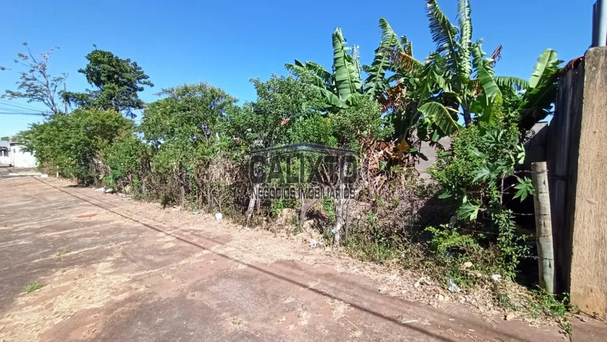 Foto 1 de Lote/Terreno à venda, 300m² em Jardim Califórnia, Uberlândia