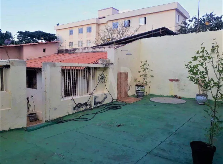 Foto 1 de Casa com 4 Quartos à venda, 267m² em Santa Efigênia, Belo Horizonte