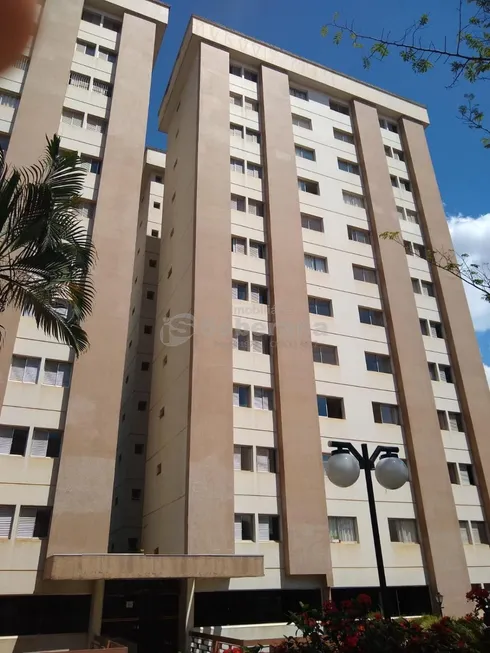 Foto 1 de Apartamento com 2 Quartos para alugar, 80m² em Vila Industrial, Campinas