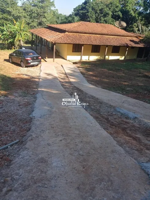 Foto 1 de Fazenda/Sítio com 2 Quartos à venda, 100m² em Chácaras Vale das Antas, Anápolis