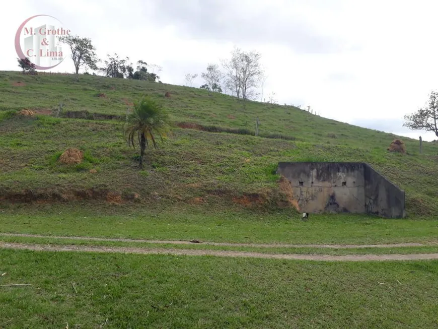 Foto 1 de Fazenda/Sítio com 6 Quartos à venda, 1000m² em Zona Rural, Monteiro Lobato