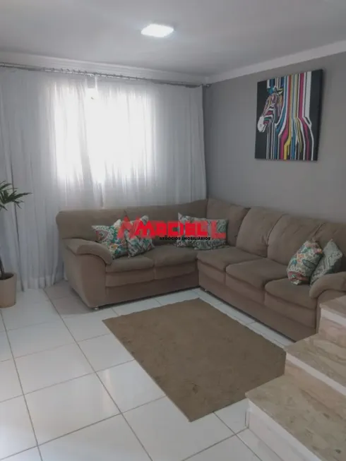 Foto 1 de Casa de Condomínio com 3 Quartos à venda, 80m² em Monte Castelo, São José dos Campos