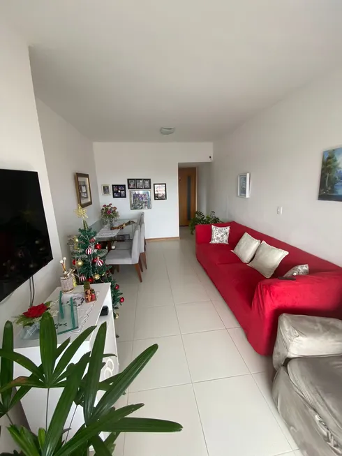 Foto 1 de Apartamento com 3 Quartos à venda, 85m² em Pitangueiras, Lauro de Freitas