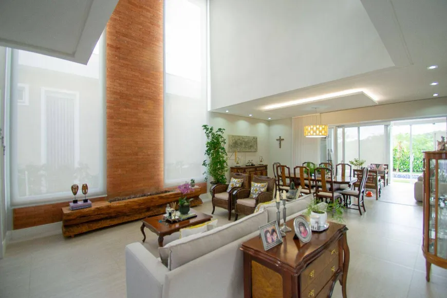 Foto 1 de Casa de Condomínio com 4 Quartos para alugar, 430m² em Alphaville, Santana de Parnaíba