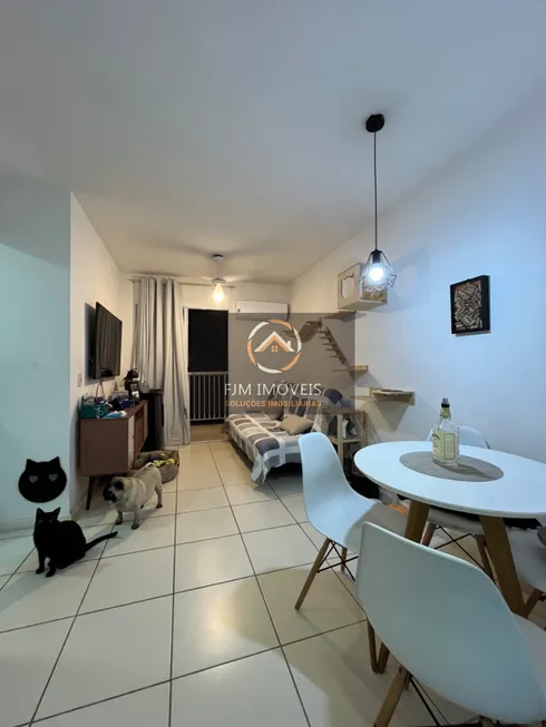 Foto 1 de Apartamento com 2 Quartos à venda, 62m² em Piratininga, Niterói