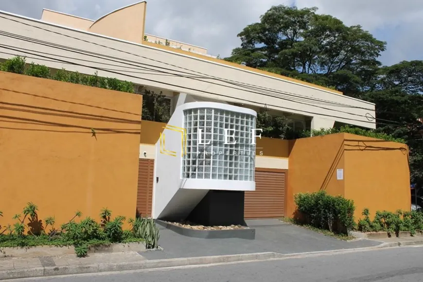 Foto 1 de Casa com 4 Quartos à venda, 482m² em Cidade Jardim, São Paulo