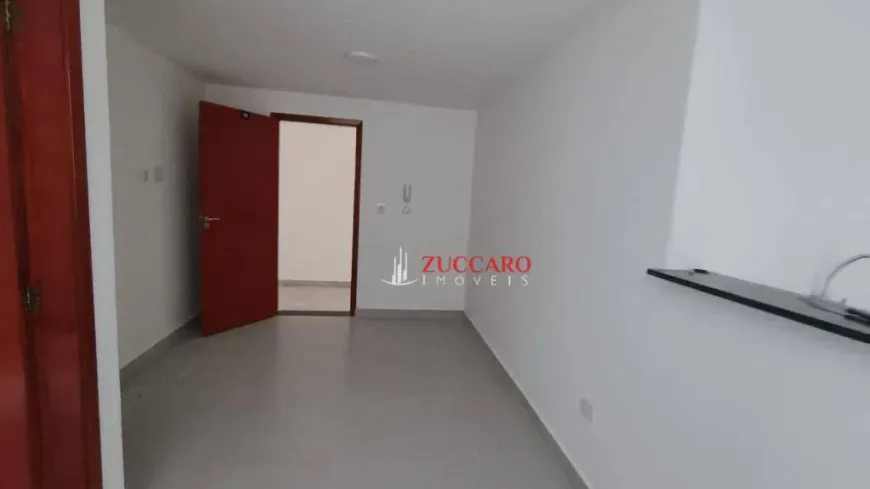 Foto 1 de Apartamento com 1 Quarto para alugar, 30m² em Vila Zanardi, Guarulhos