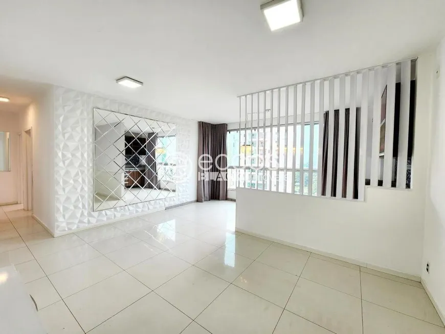 Foto 1 de Apartamento com 3 Quartos à venda, 86m² em Santa Mônica, Uberlândia