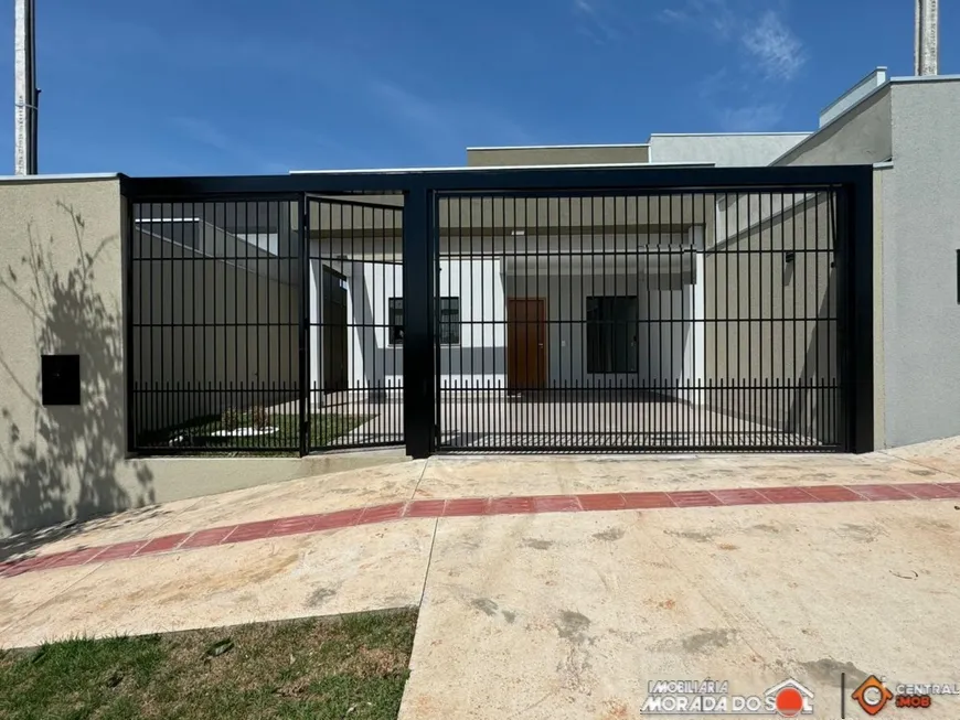Foto 1 de Casa com 3 Quartos à venda, 80m² em Jardim Freitas, Maringá