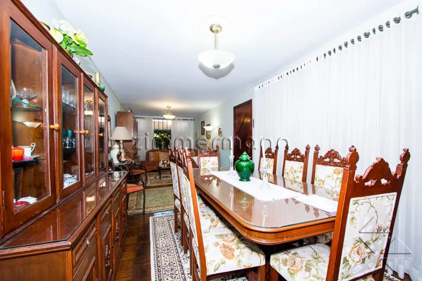 Foto 1 de Casa com 4 Quartos à venda, 250m² em Brooklin, São Paulo