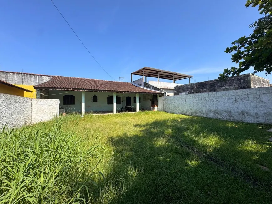 Foto 1 de Casa com 1 Quarto à venda, 250m² em Bopiranga, Itanhaém