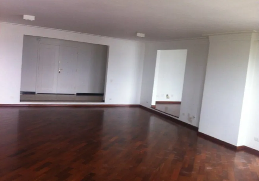 Foto 1 de Apartamento com 4 Quartos para venda ou aluguel, 370m² em Jardim Marajoara, São Paulo