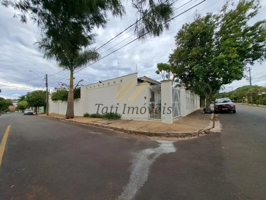 Foto 1 de Casa com 3 Quartos à venda, 222m² em Jardim Macarengo, São Carlos