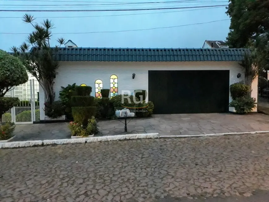 Foto 1 de Casa com 3 Quartos à venda, 196m² em Sarandi, Porto Alegre