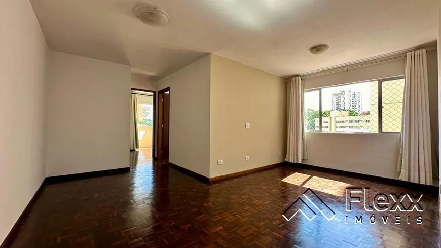 Foto 1 de Apartamento com 2 Quartos para alugar, 61m² em Centro Cívico, Curitiba
