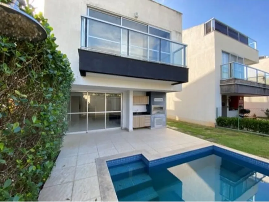 Foto 1 de Casa de Condomínio com 4 Quartos à venda, 214m² em Recreio Dos Bandeirantes, Rio de Janeiro