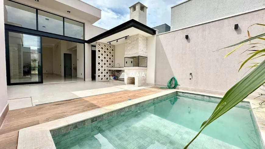 Foto 1 de Casa de Condomínio com 3 Quartos à venda, 180m² em Residencial Estância dos Ipês, Uberaba