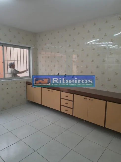 Foto 1 de Sobrado com 3 Quartos para alugar, 230m² em Vila Monte Alegre, São Paulo