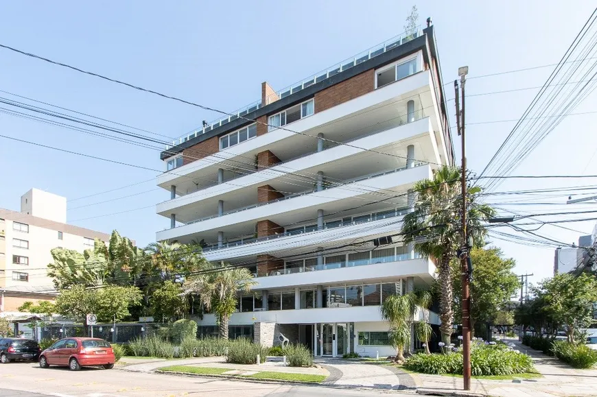 Foto 1 de Apartamento com 3 Quartos à venda, 230m² em Menino Deus, Porto Alegre
