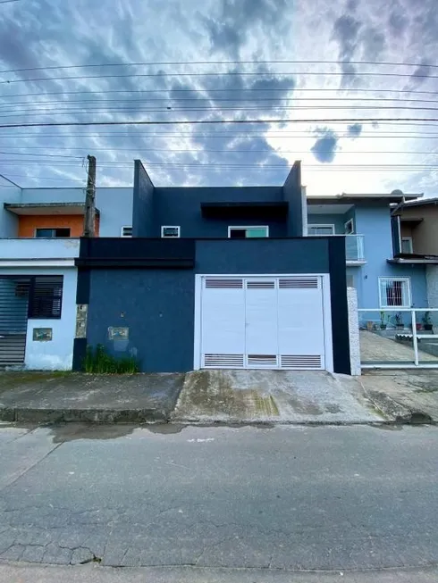 Foto 1 de Sobrado com 2 Quartos para alugar, 110m² em Nova Brasília, Joinville
