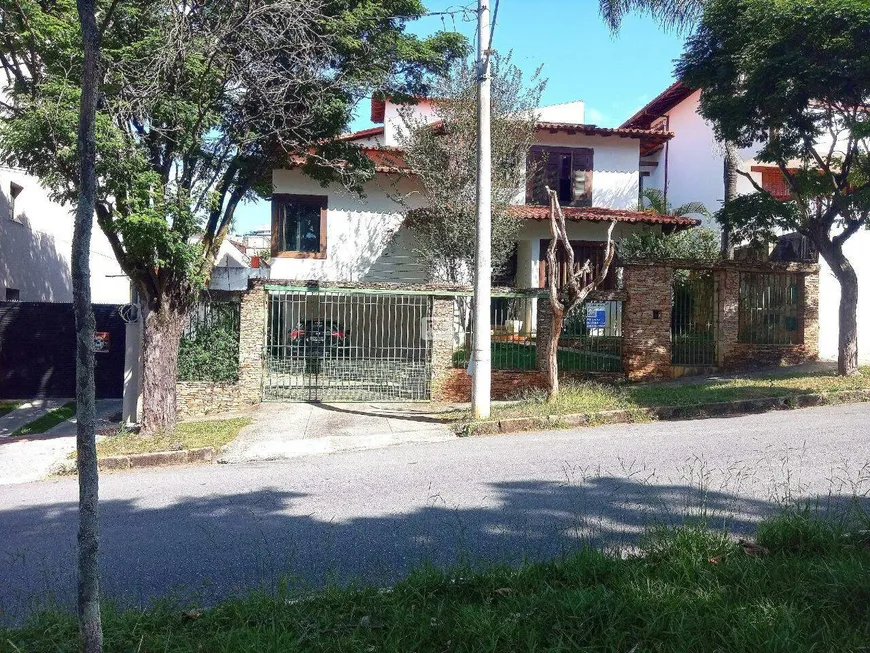 Foto 1 de Casa com 5 Quartos à venda, 380m² em São Bento, Belo Horizonte